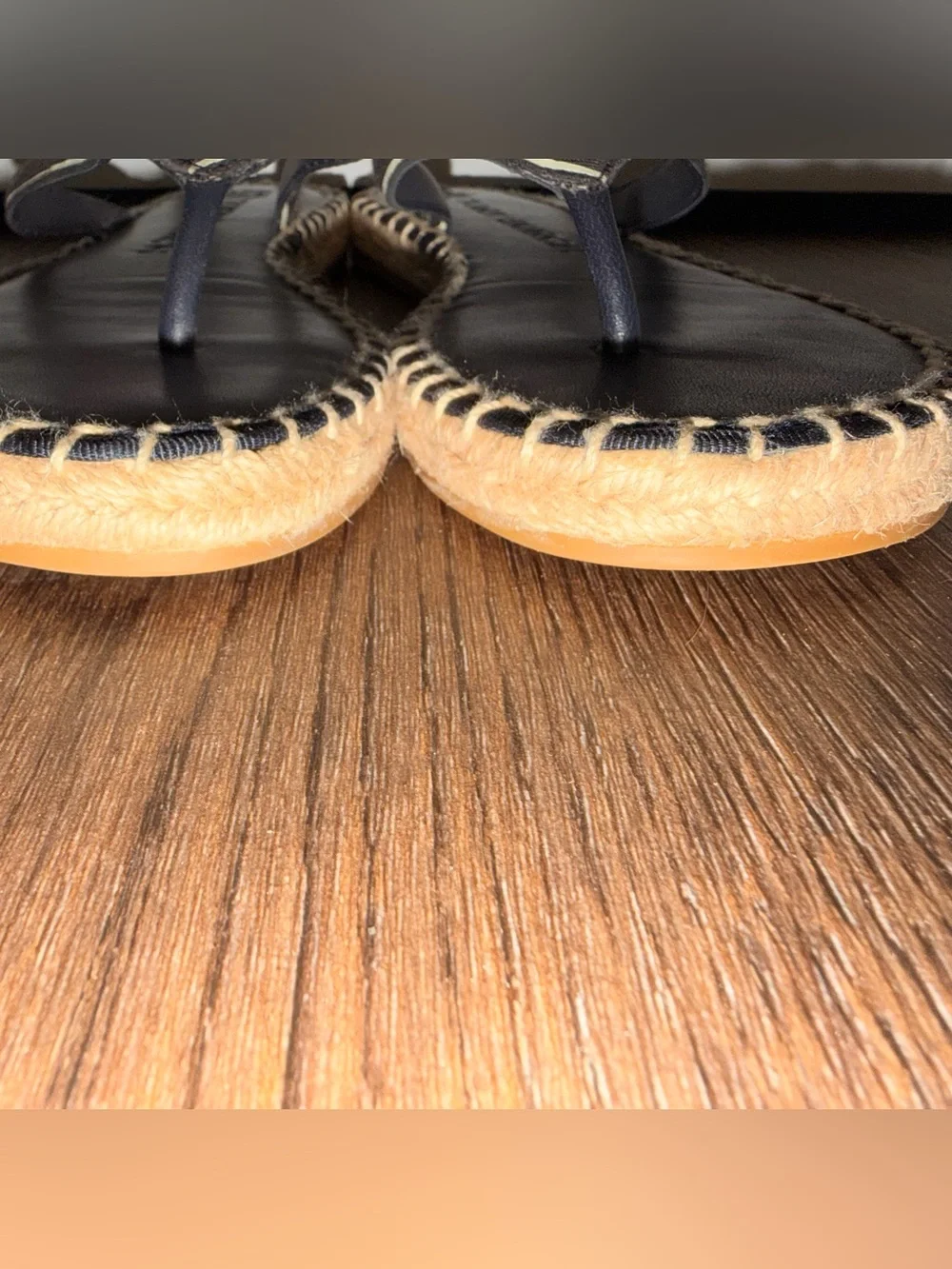 NWOT Tory Burch Black Logo Espadrille Thong Sandals Size 6
